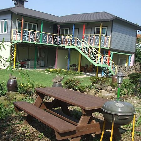 הוילה סאוגוויפו Jeju Myung House מראה חיצוני תמונה