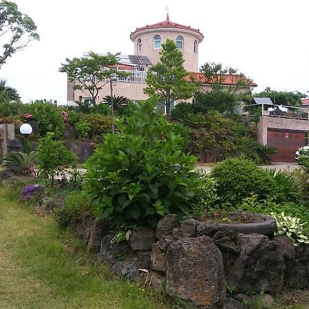 הוילה סאוגוויפו Jeju Myung House מראה חיצוני תמונה